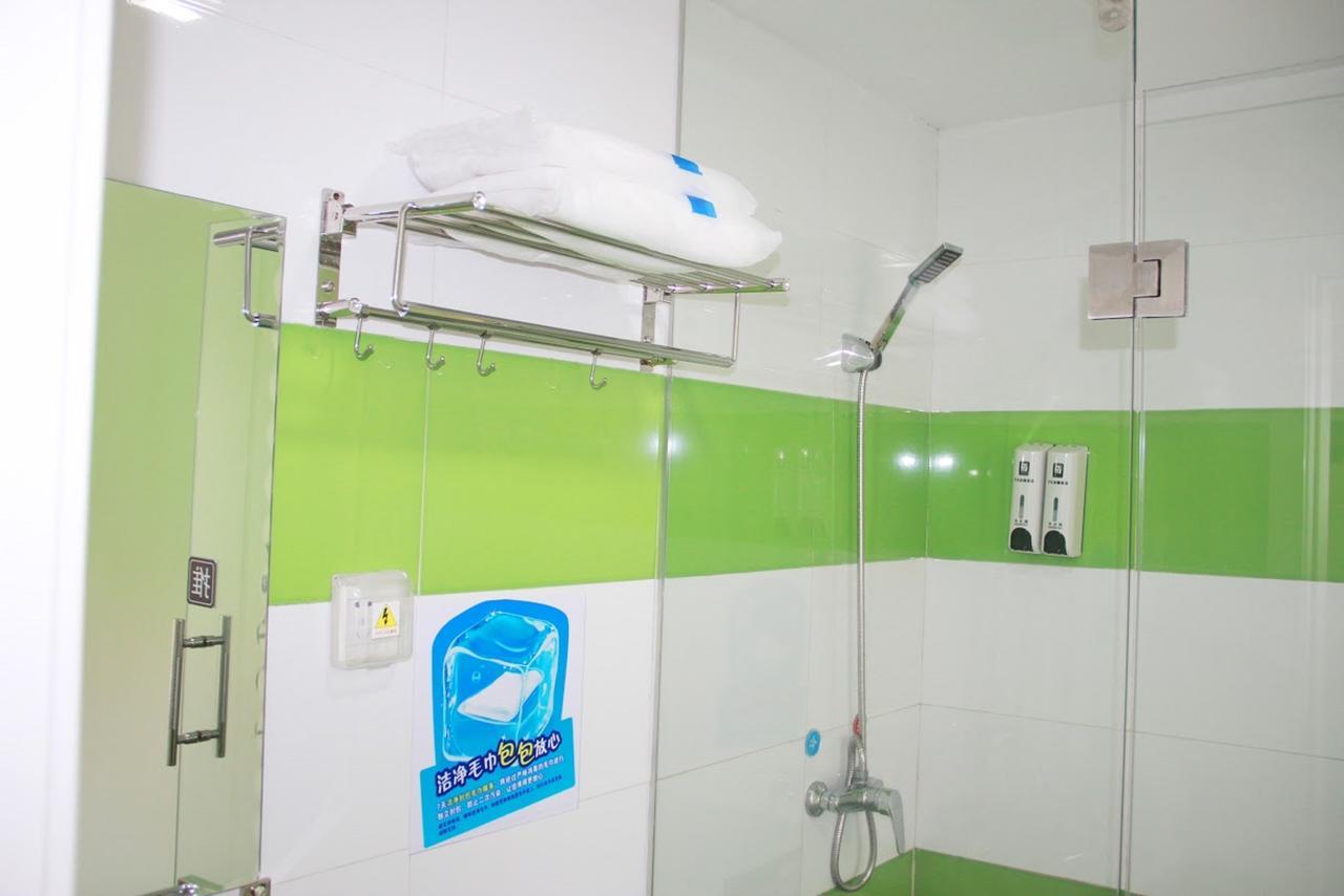 7Days Inn Ezhou Wuchang Avenue Dongjiang International Exterior foto